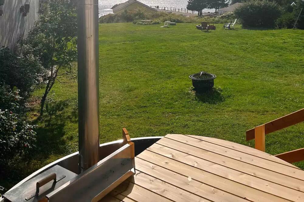 Photo of Outdoor in Boutiliers Point