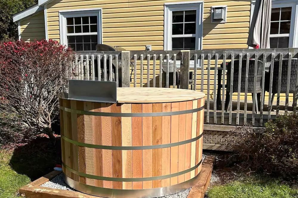 Photo of Outdoor in Boutiliers Point