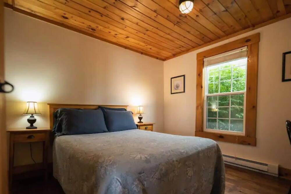 Photo of Bedroom in Boutiliers Point