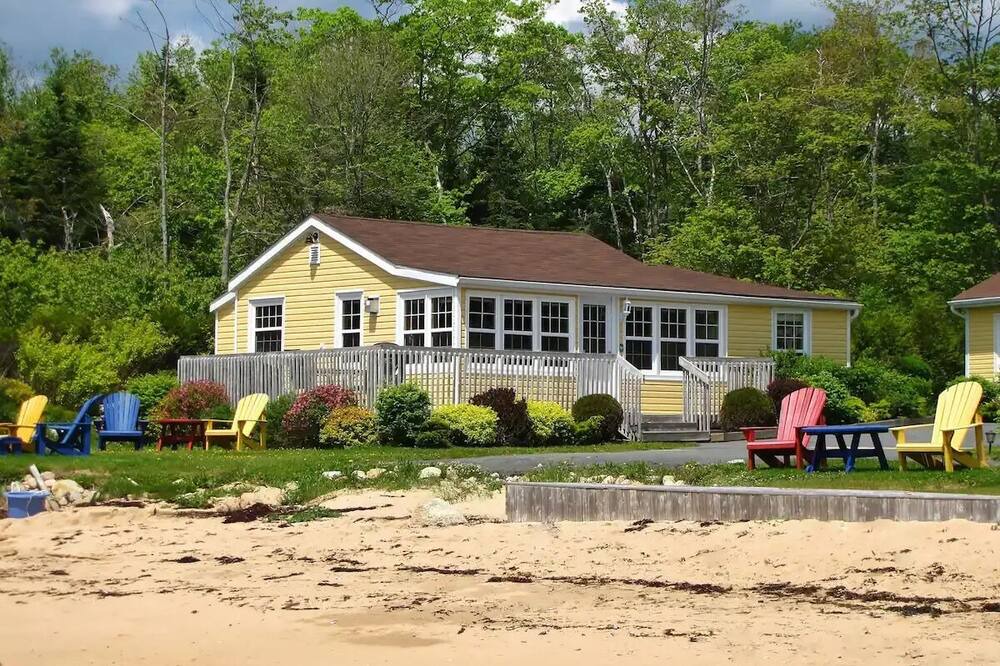 Photo of Outdoor in Boutiliers Point