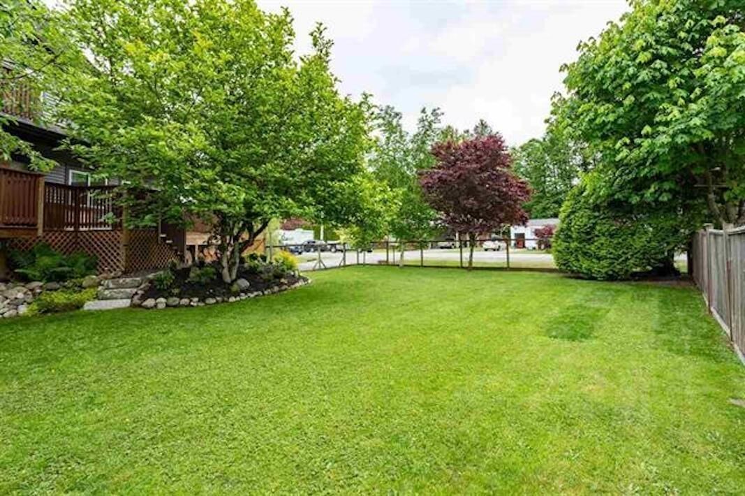 Photo of Outdoor in Brackendale