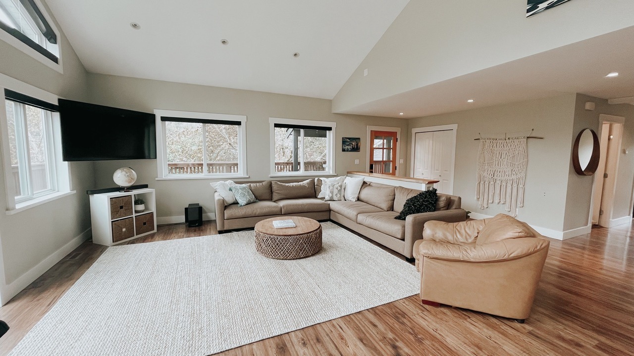 Photo of Livingroom in Brackendale