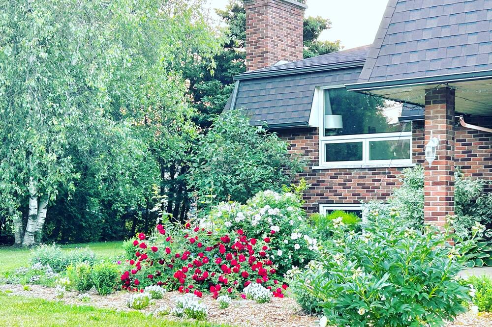 Photo of Outdoor in Laprairie