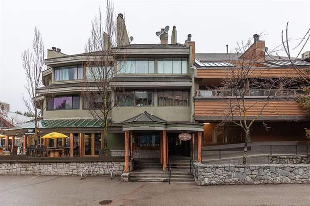 Photo of Outdoor in Whistler Cay Heights