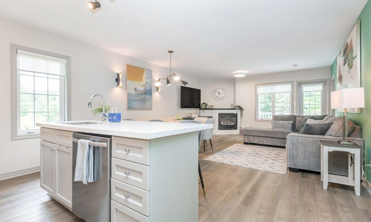 Photo of Kitchen in Oro-Medonte