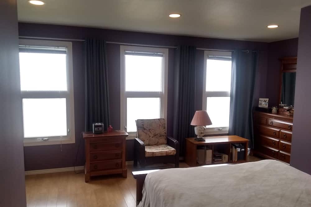 Photo of Bedroom in Amherstburg