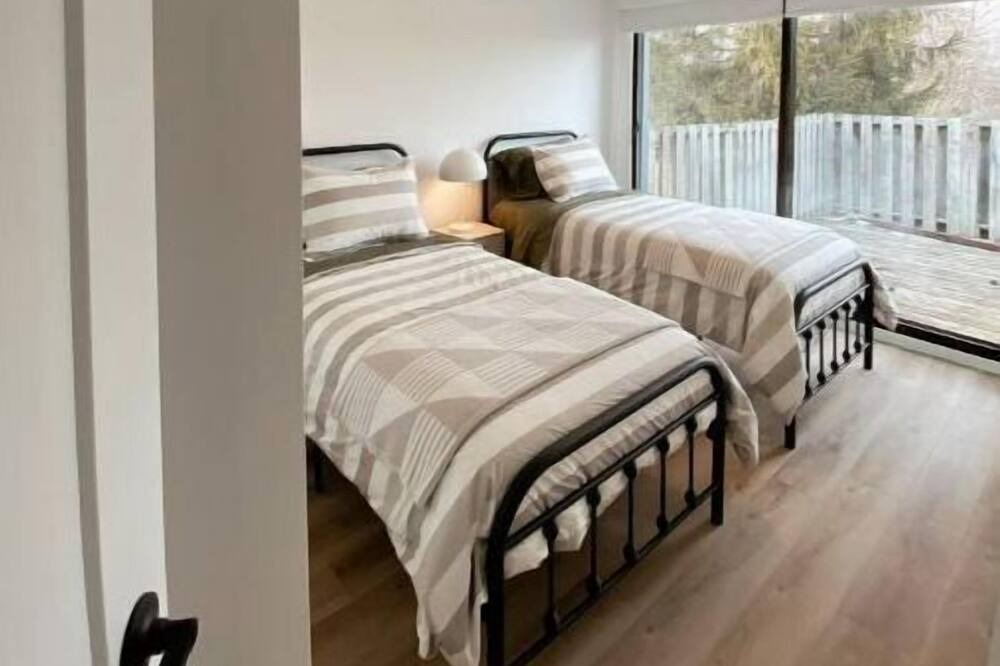 Photo of Bedroom in Collingwood