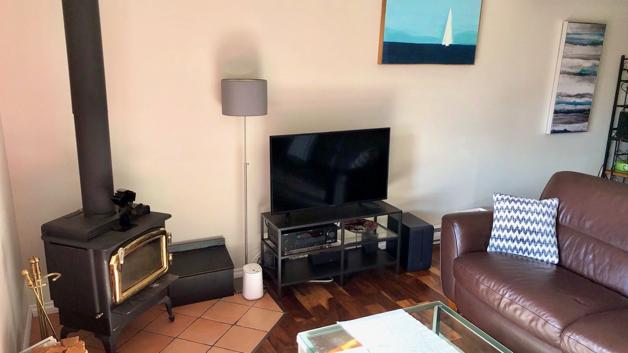 Photo of Livingroom in Halfmoon Bay
