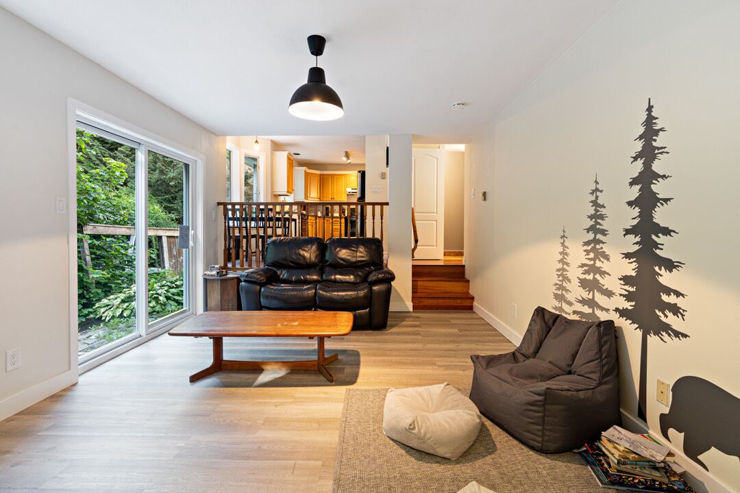 Photo of Livingroom in Squamish