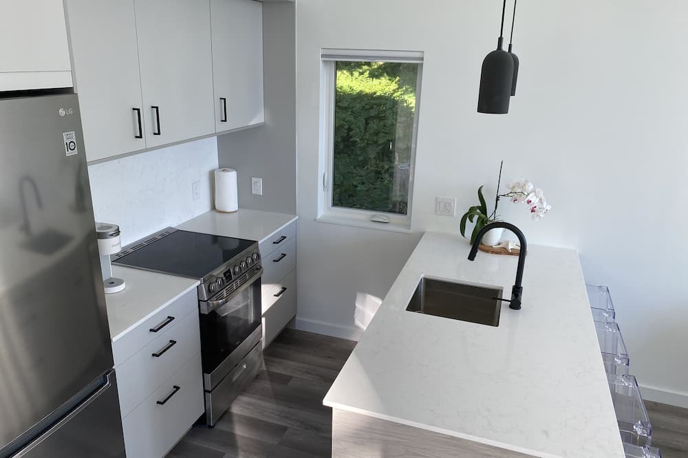 Photo of Kitchen in Boutiliers Point