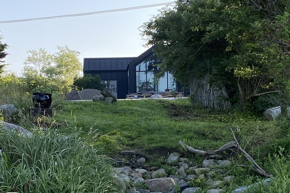 Photo of Outdoor in Boutiliers Point