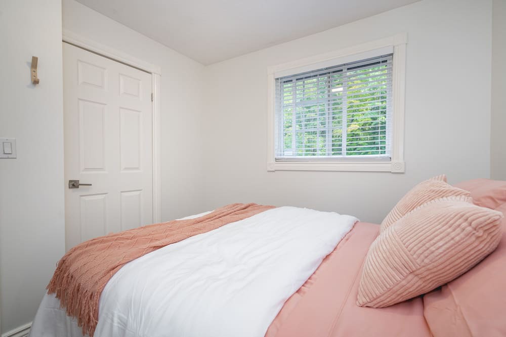 Photo of Bedroom in Severn Bridge