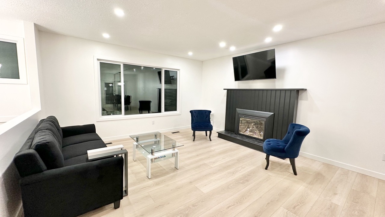 Photo of Livingroom in Squamish
