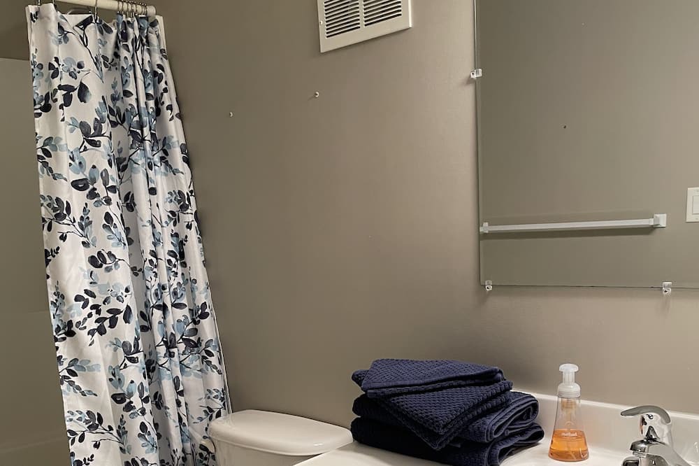 Photo of Bathroom in Ladysmith