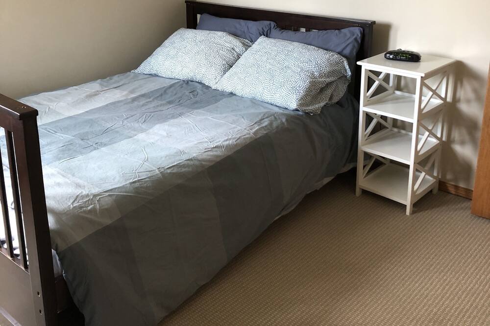 Photo of Bedroom in Victoria Beach