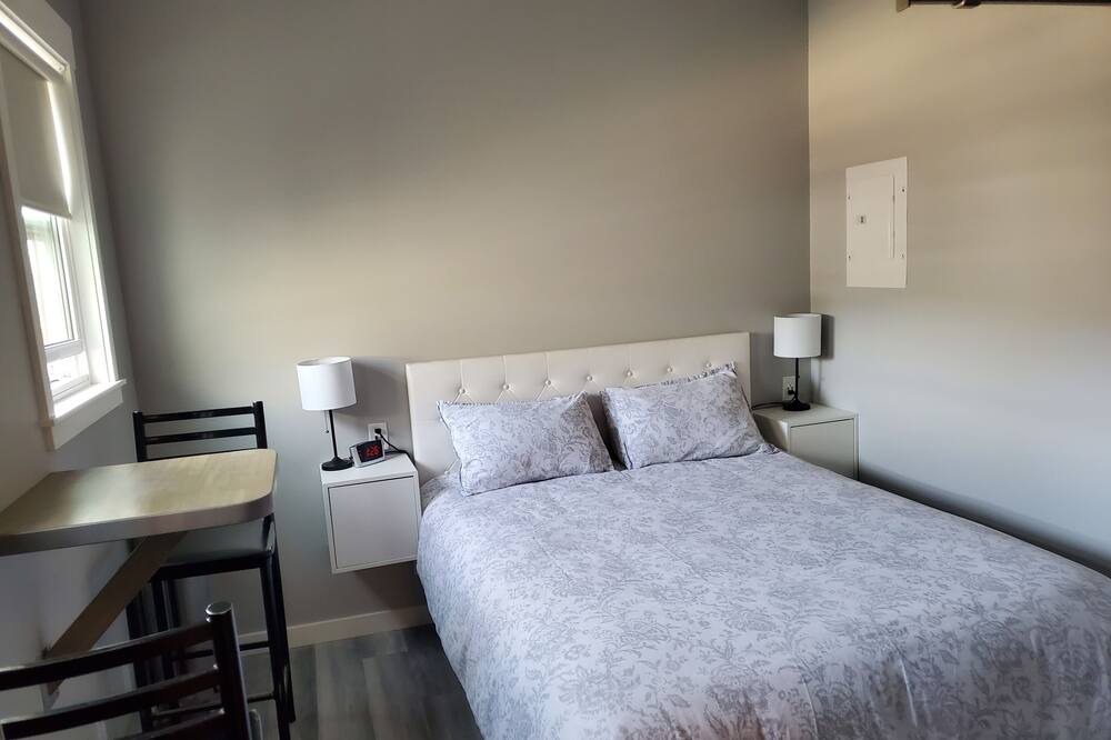 Photo of Bedroom in Merritt