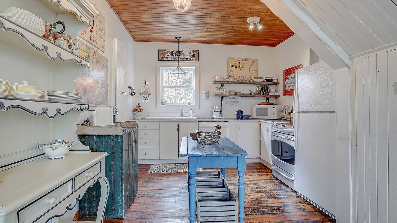 Photo of Kitchen in Foster