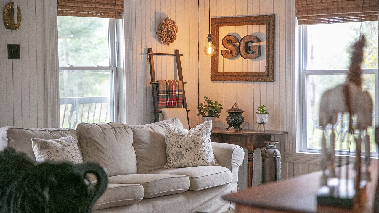 Photo of Livingroom in Foster