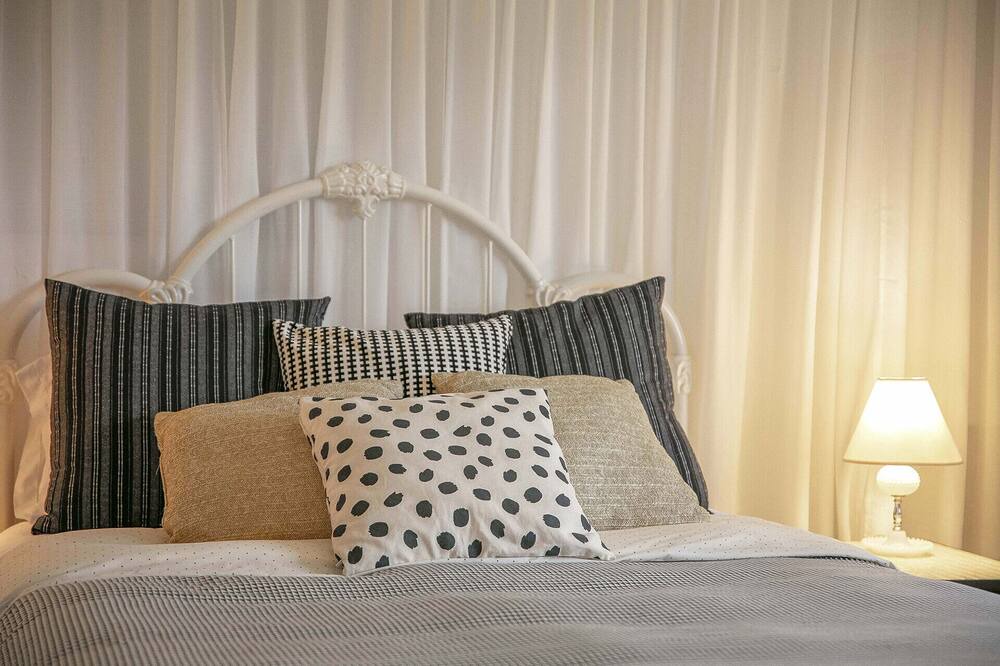 Photo of Bedroom in Lac-Brome