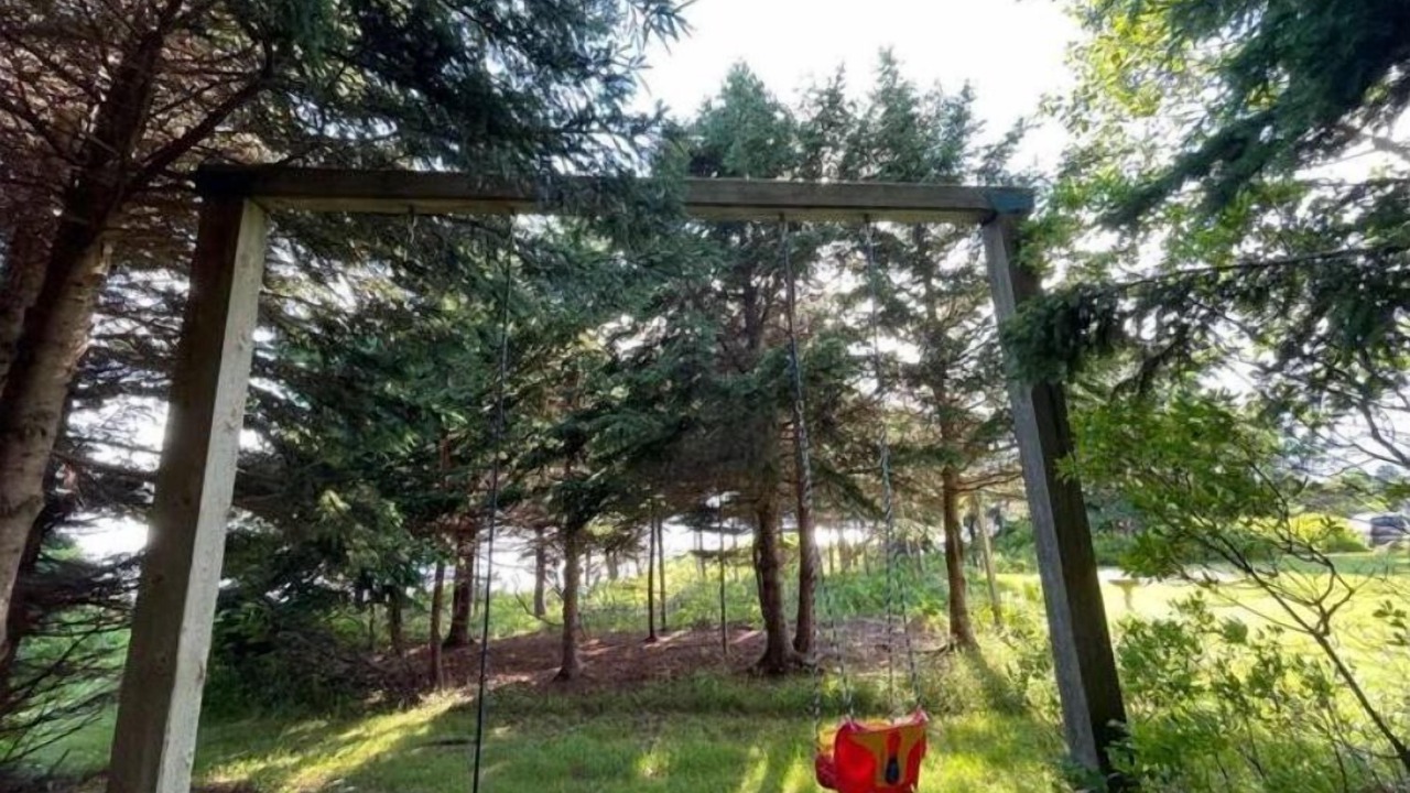 Photo of Outdoor in Canoe Cove