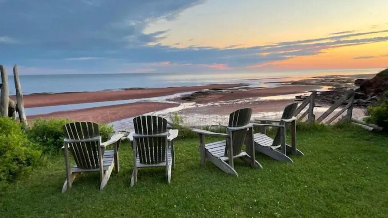 Photo of Outdoor in Canoe Cove