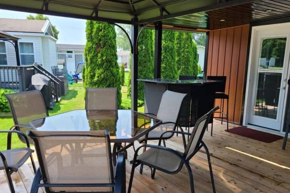 Photo of Patio Balcony in Sherkston
