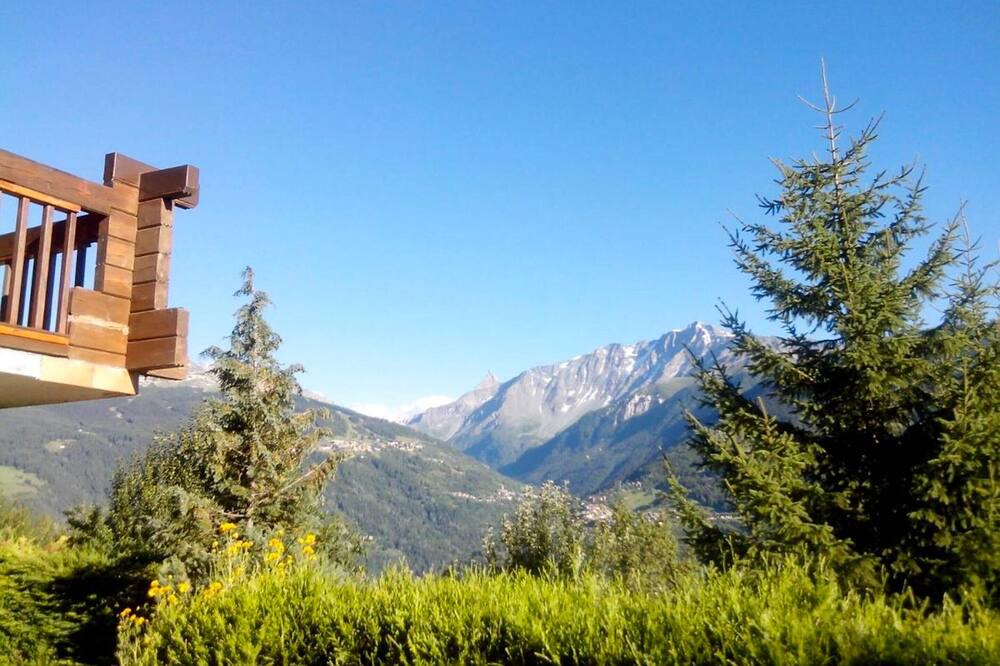 Photo of Others in Les Chapelles