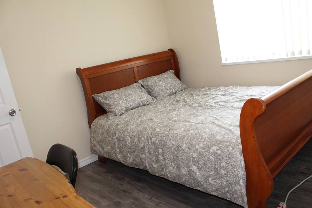 Photo of Bedroom in Guildford