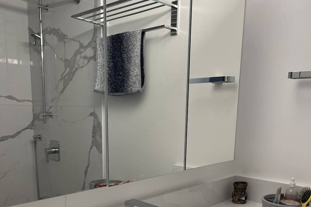 Photo of Bathroom in West Point Grey