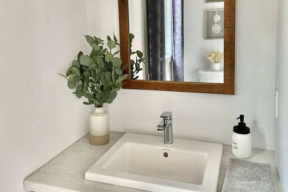 Photo of Bathroom in Notre-Dame-de-Pontmain