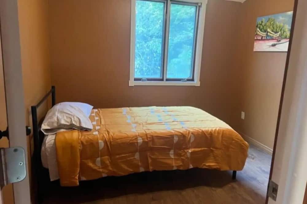 Photo of Bedroom in Timiskaming District