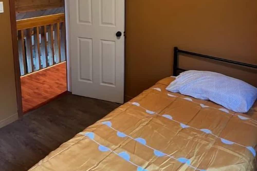 Photo of Bedroom in Timiskaming District