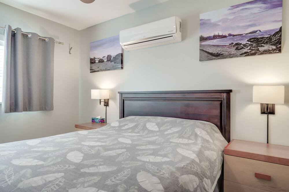 Photo of Bedroom in Port Alberni