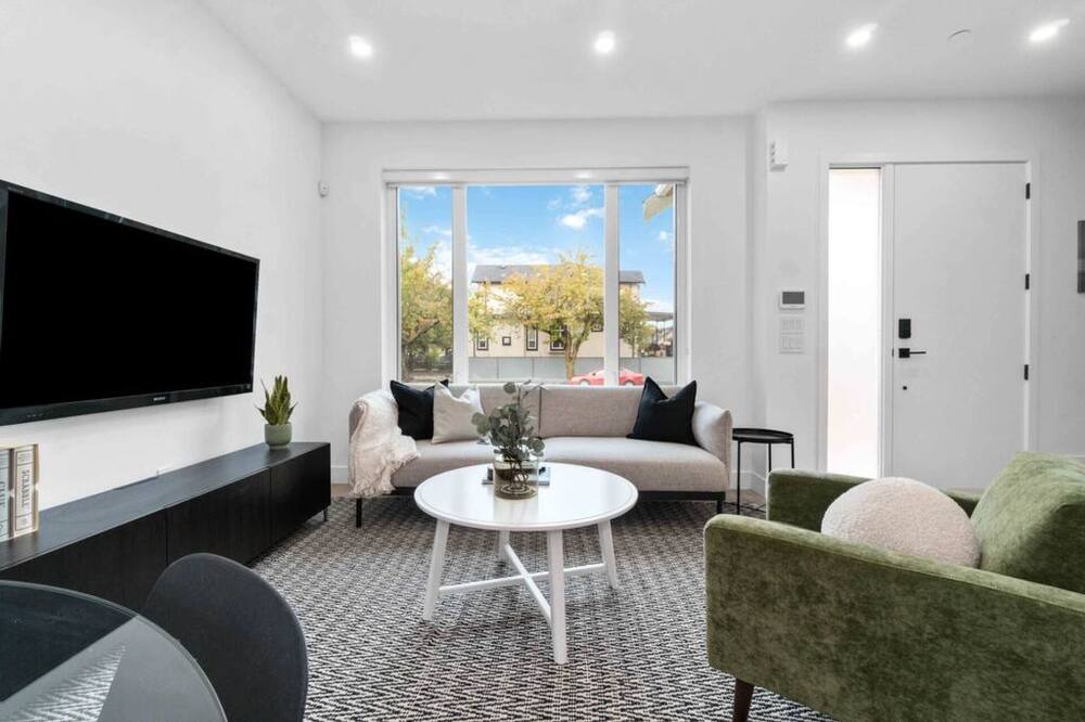 Photo of Livingroom in Sunset