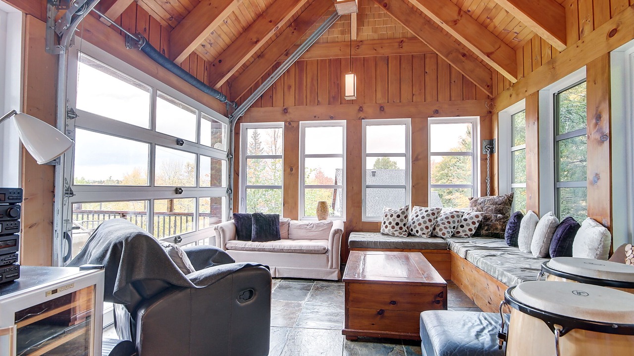 Photo of Livingroom in Memphremagog Regional County Municipality
