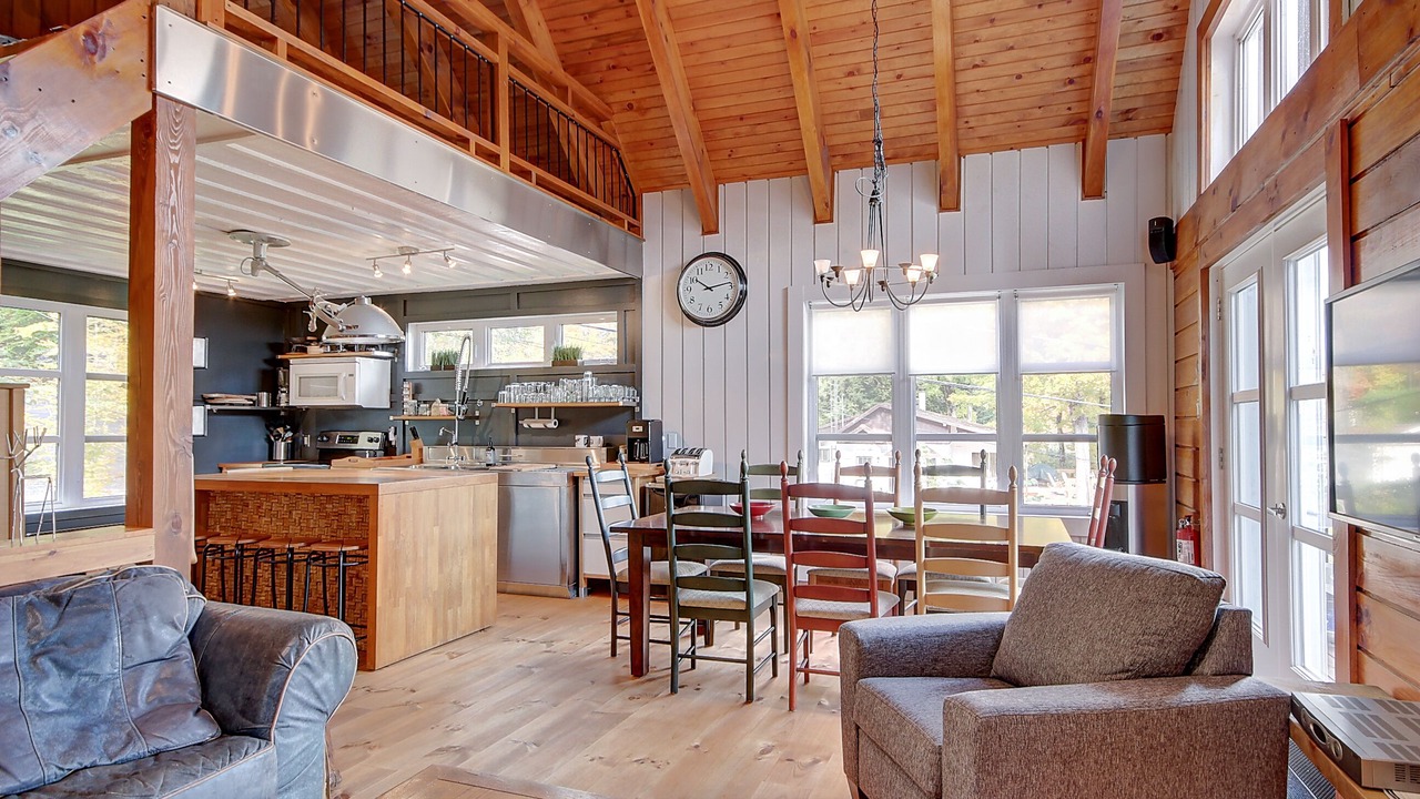 Photo of Livingroom in Memphremagog Regional County Municipality
