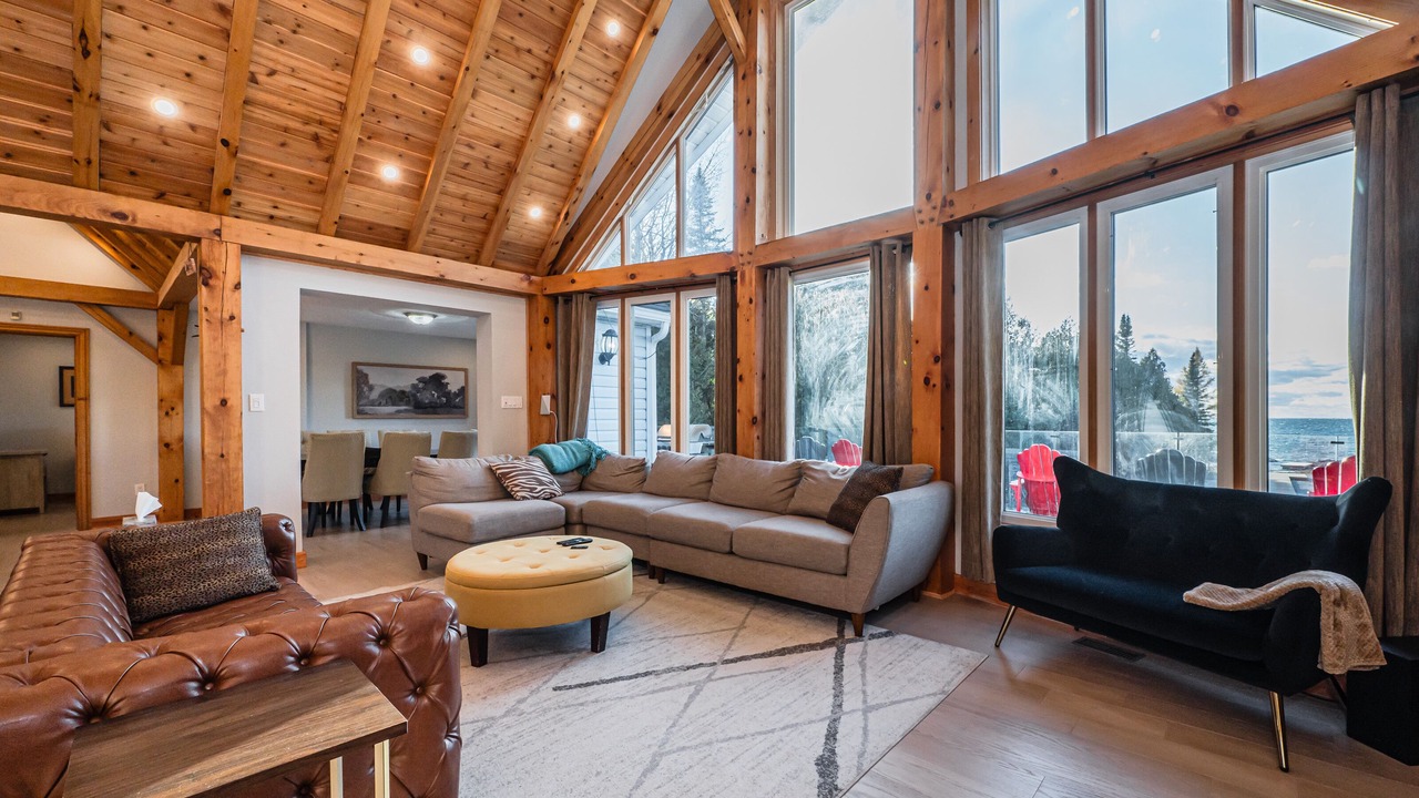 Photo of Livingroom in Lion's Head