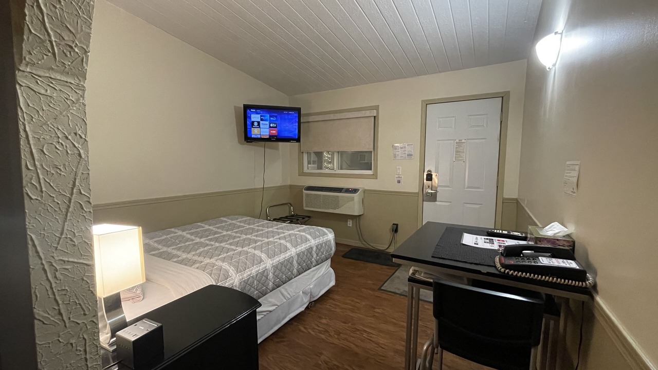 Photo of Bedroom in Bonnyville
