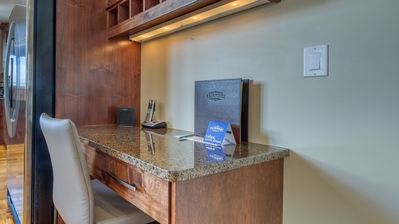 Photo of Livingroom in East Kootenay