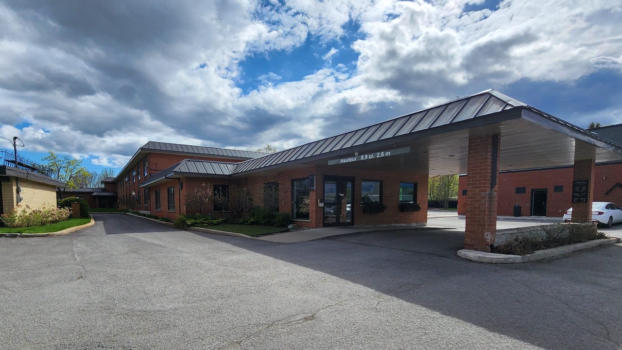 Photo of Outdoor in Laval