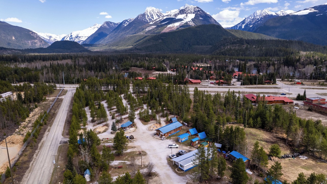 Photo of Others in Blue River