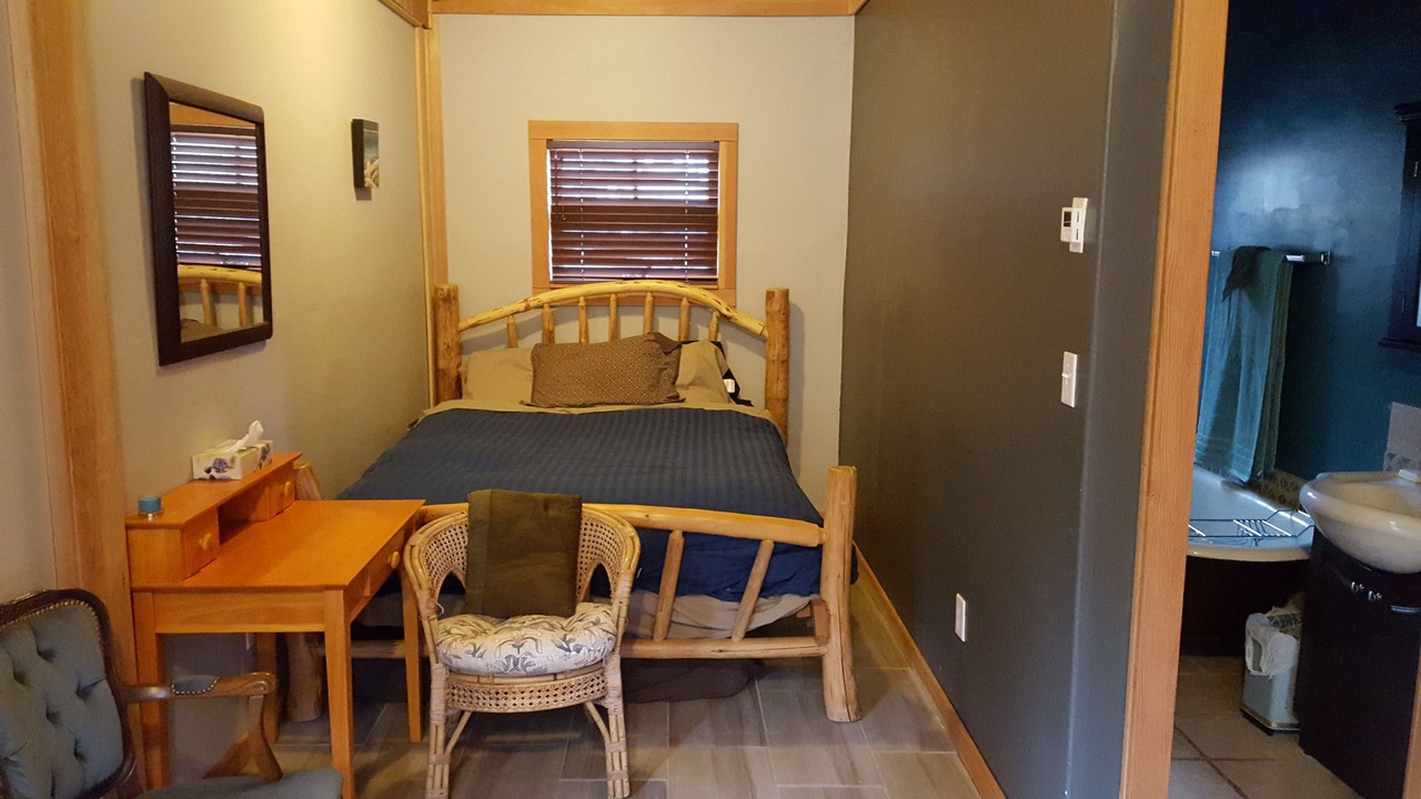 Photo of Others in Kaslo