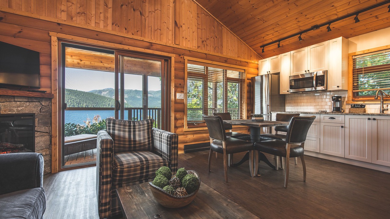 Photo of Bedroom in Port Renfrew