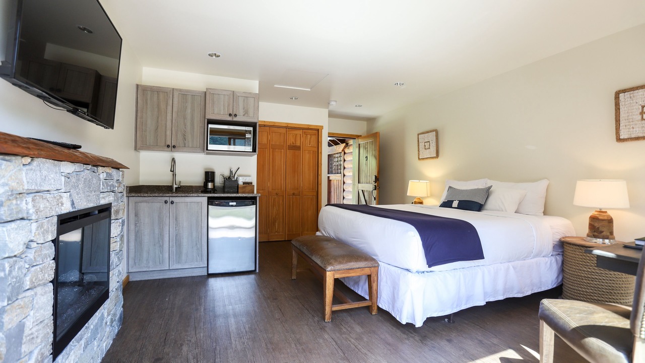 Photo of Bedroom in Port Renfrew