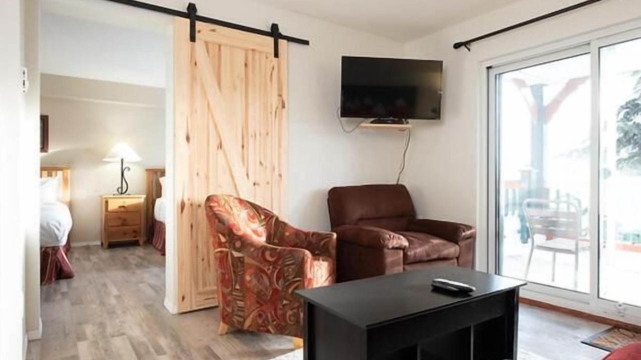 Photo of Livingroom in Silver Star Mountain