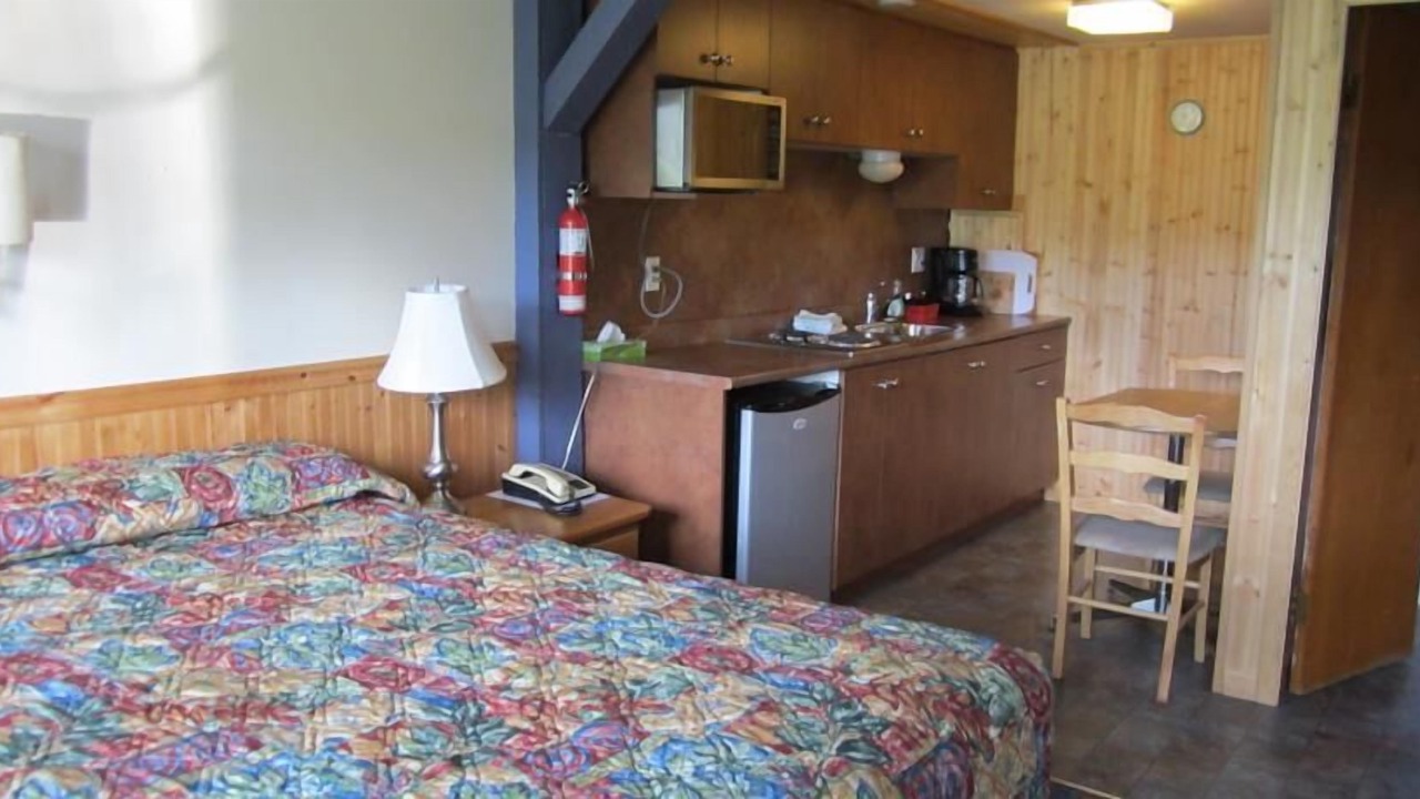 Photo of Bedroom in Williams Lake