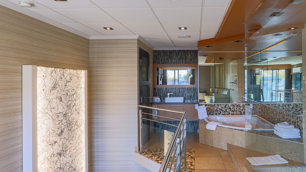 Photo of Bedroom in Longue-Pointe