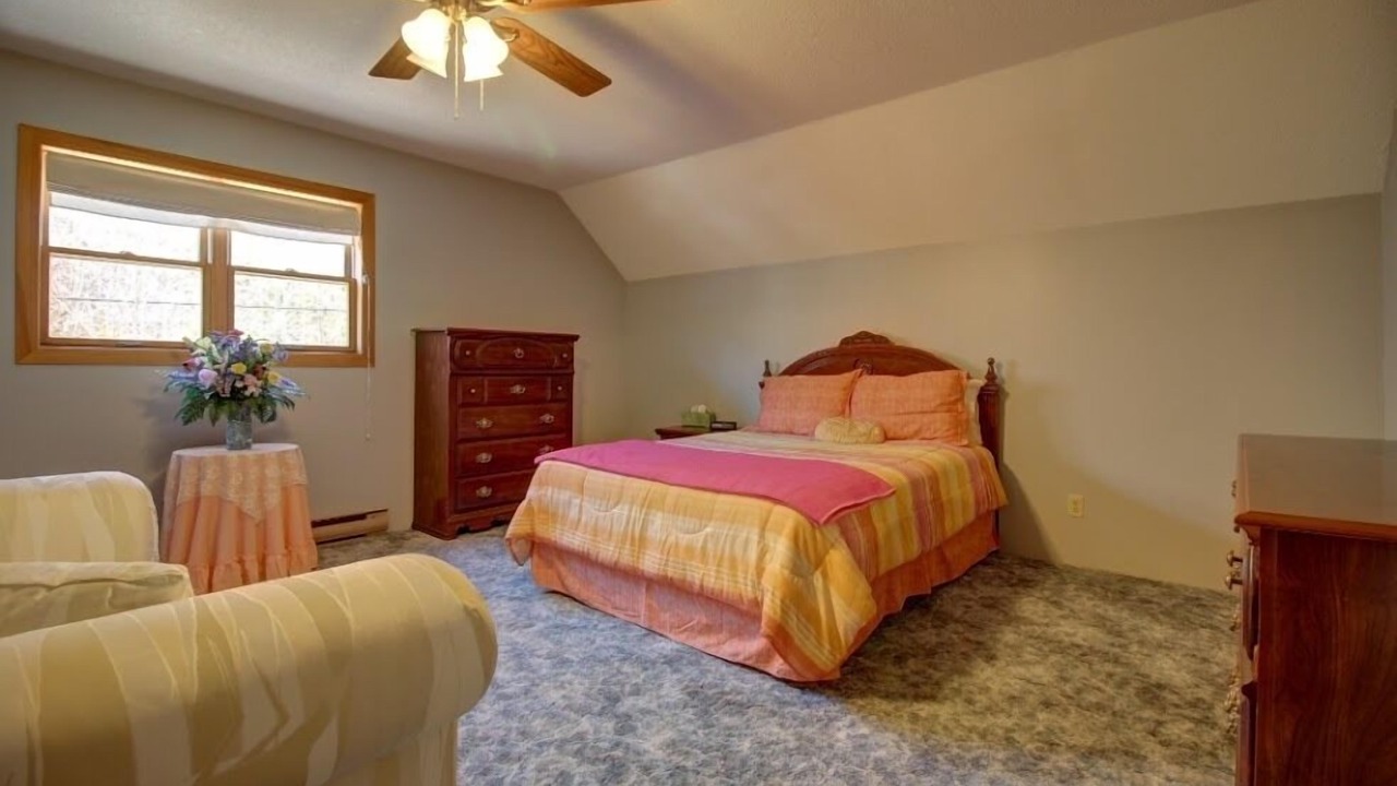 Photo of Bedroom in Dyer's Bay