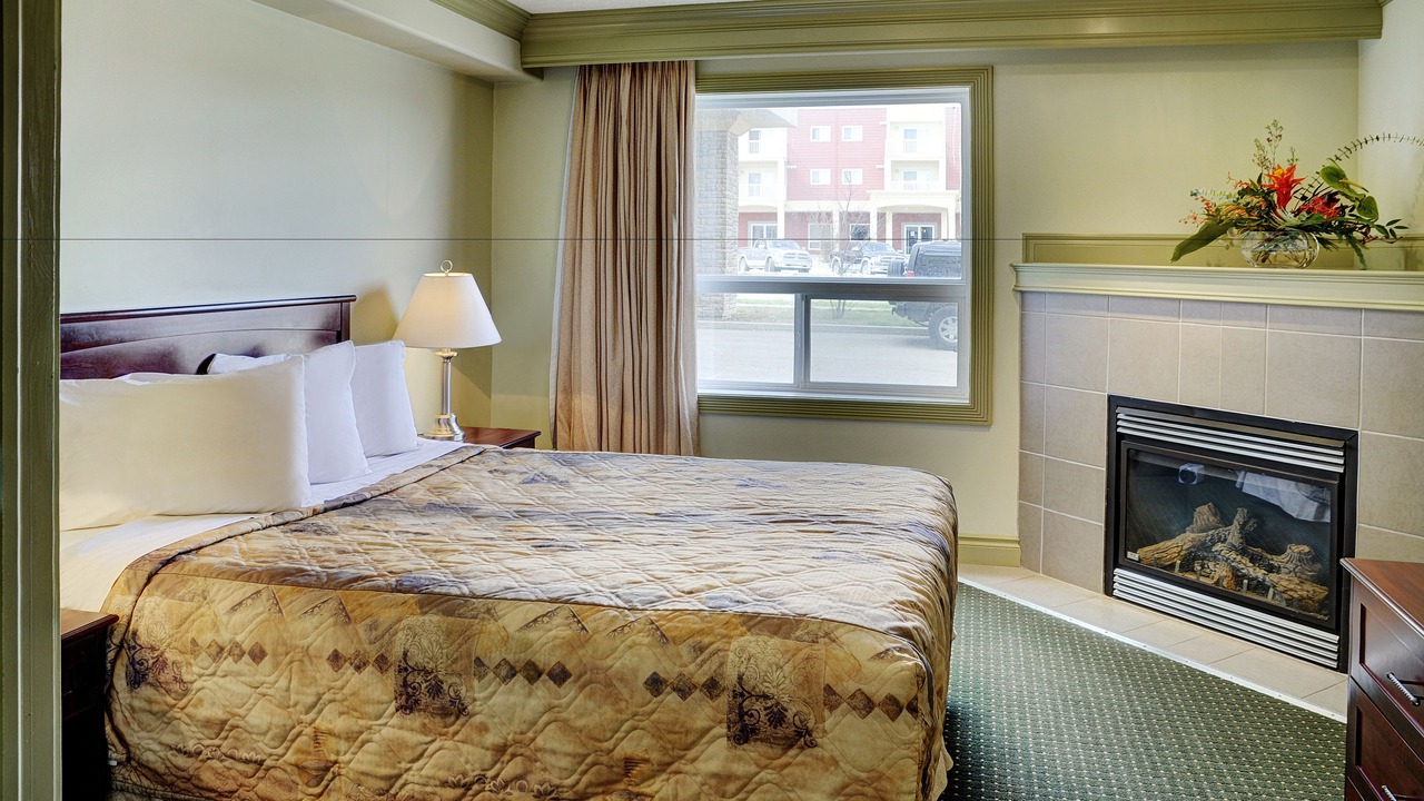 Photo of Bedroom in Edson