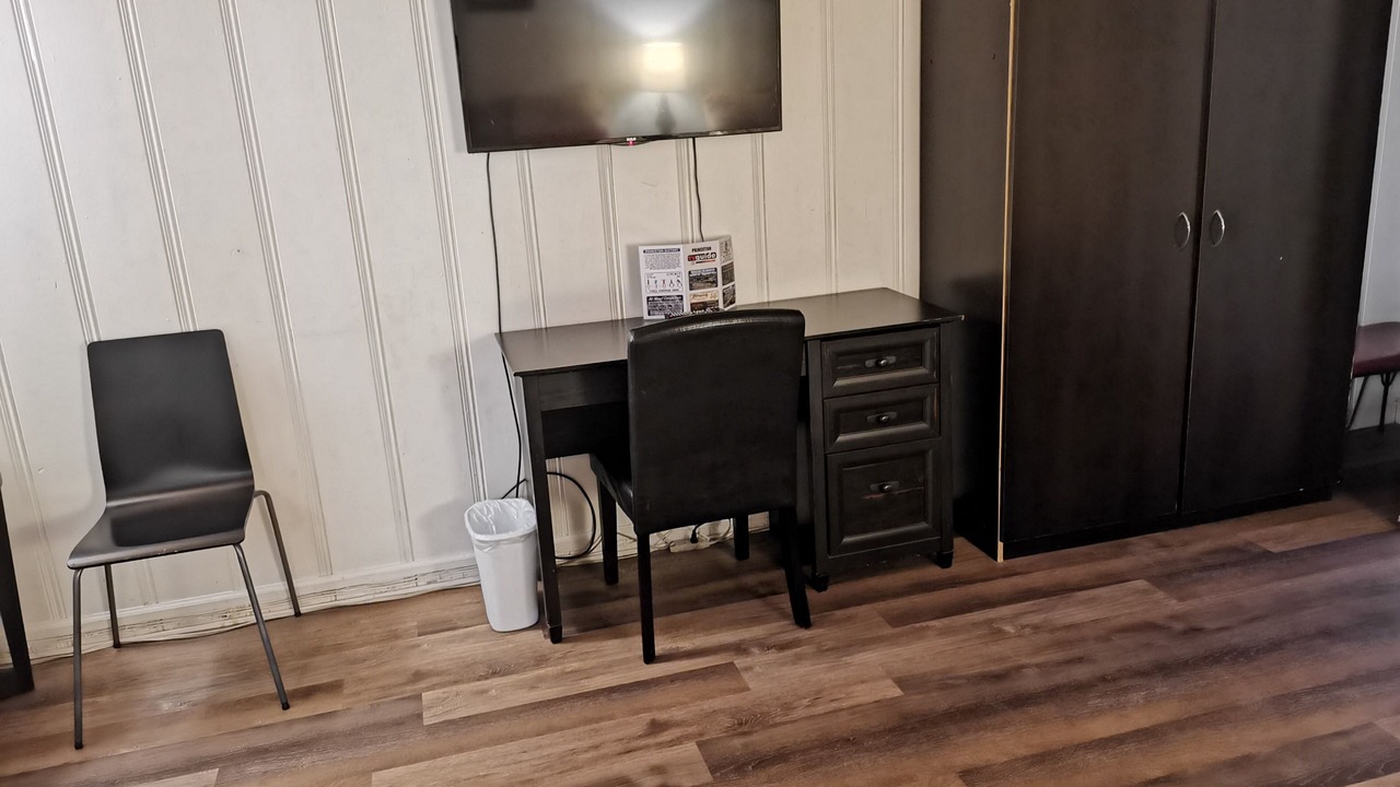 Photo of Bedroom in Okanagan-Similkameen